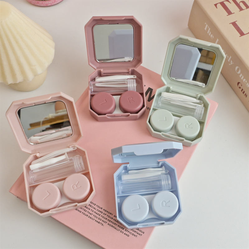 ชุดเดินทางคอนแทคเลนส์ 1 ชิ้นพร - Lens Cleaning Kit บทวิจารณ์และราคา